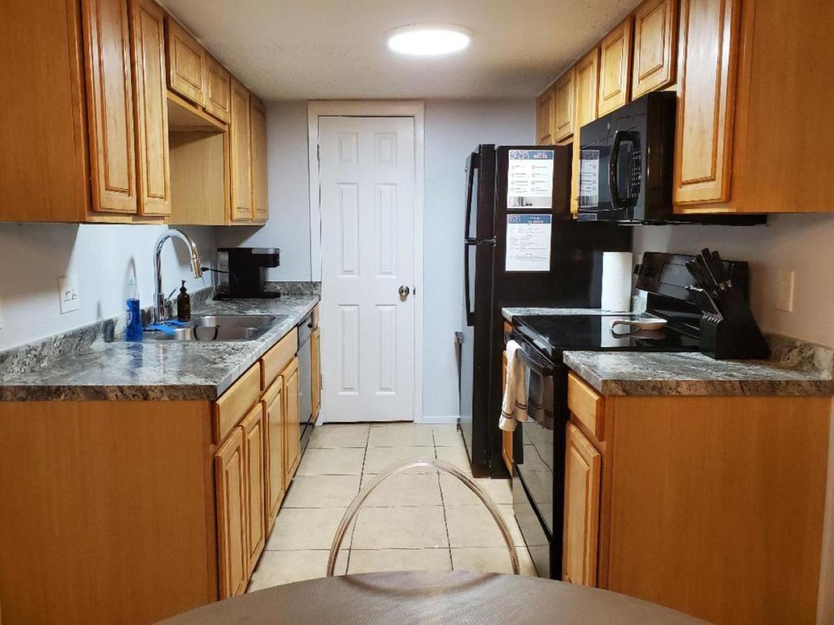 Condo Near Downtown Austin - 2Br Exterior photo